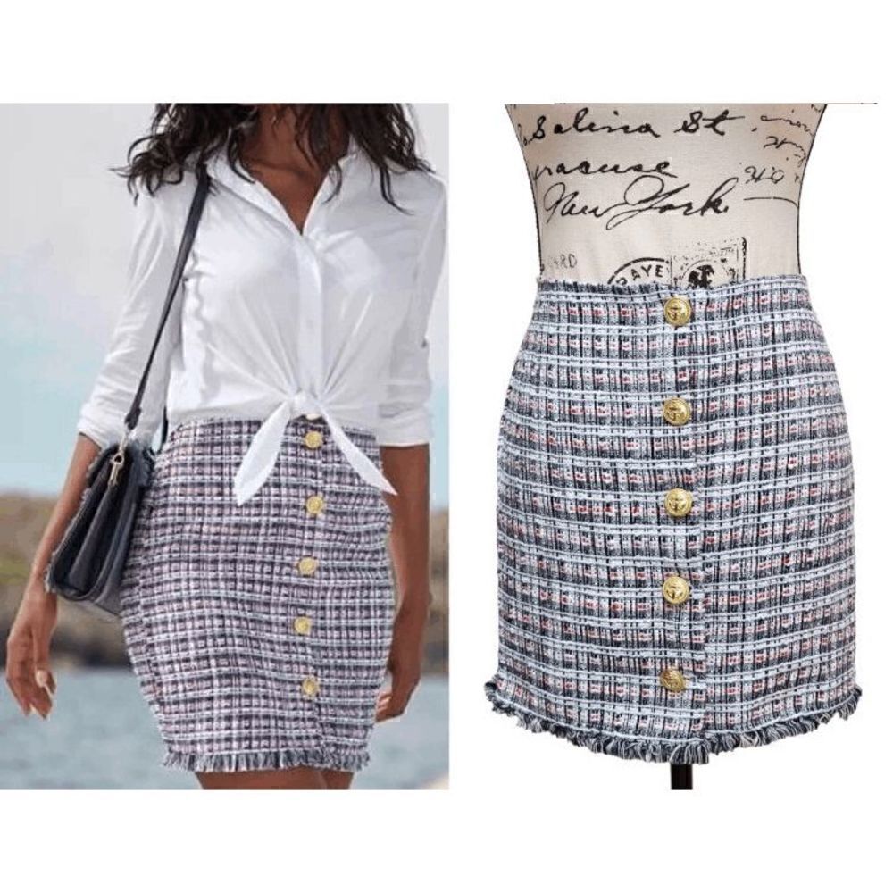 ⚓✨ Nautical Tweed Mini Skirt with Gold Anchor Buttons SIZE S